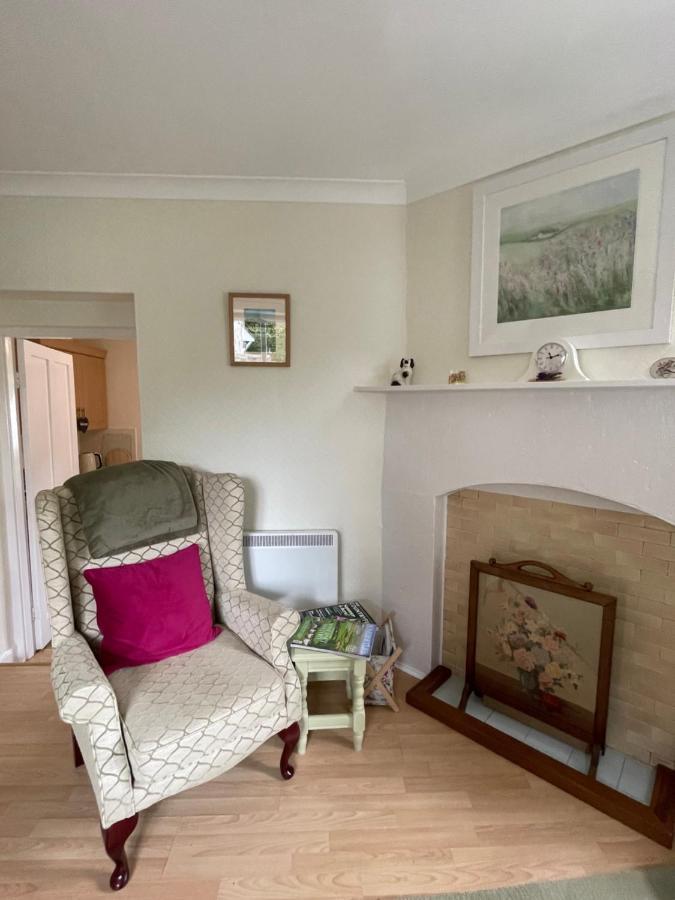 No 96 Chapel Lane - Self Contained Cottage In The Heart Of Butleigh Kültér fotó